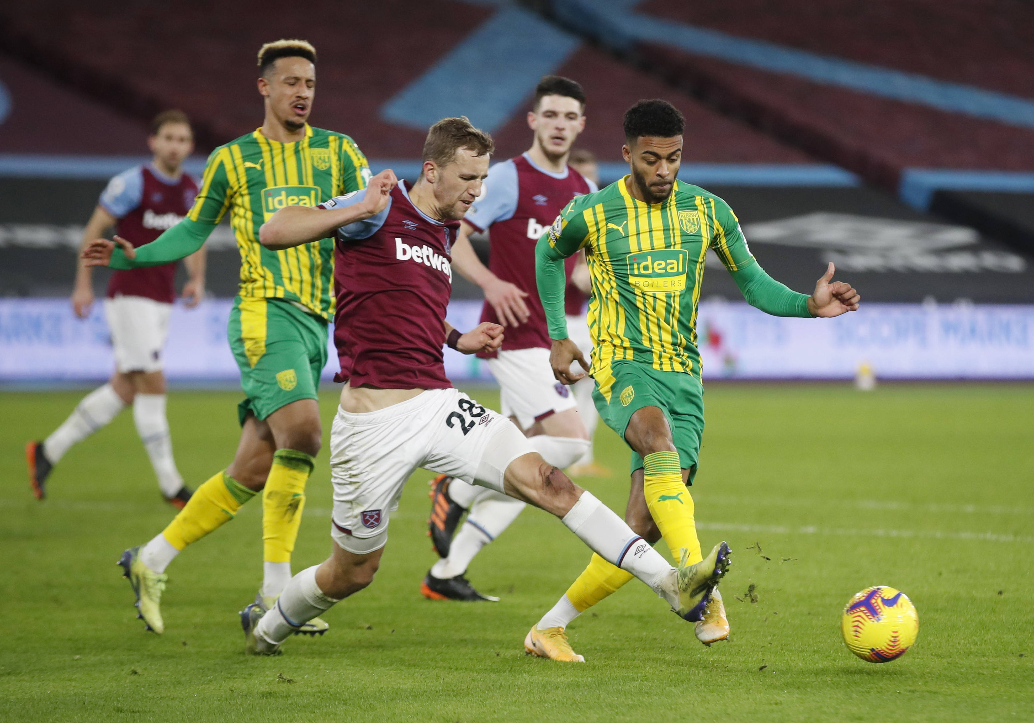 维与团队合 维与团队合